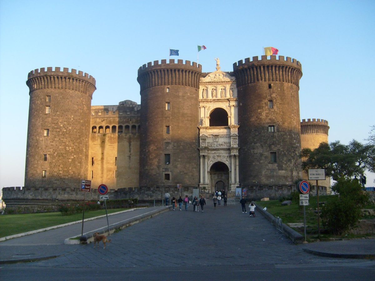 Maschio Angioino Cose Di Napoli