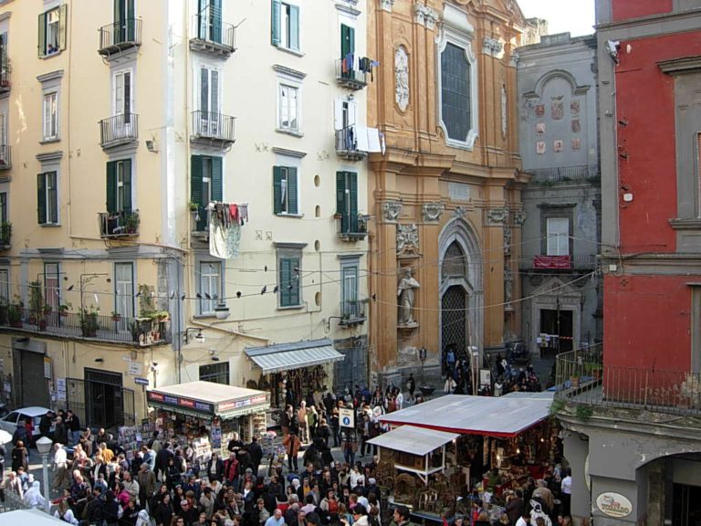 Piazza_San_Gaetano Cose di Napoli