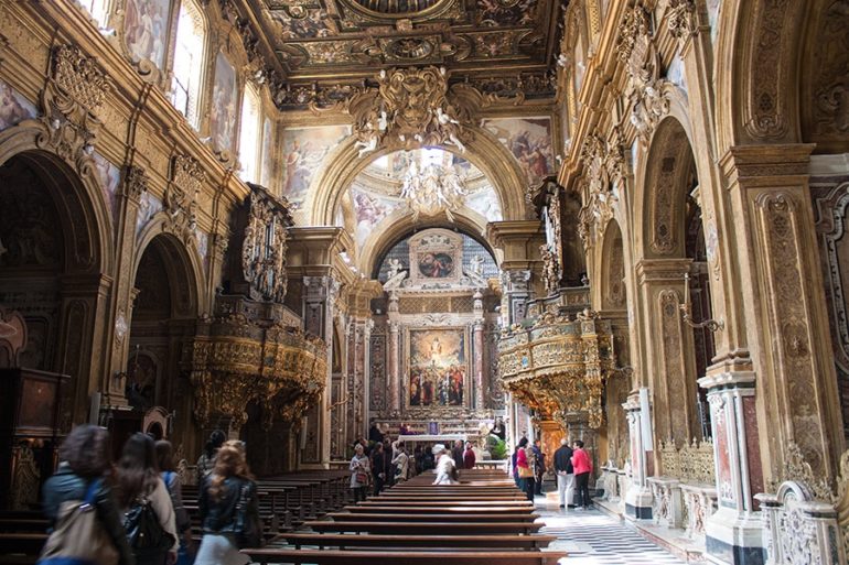 Il miracolo della liquefazione del sangue di Santa Patrizia Cose di Napoli Il miracolo della liquefazione del sangue di Santa Patrizia Cose di Napoli